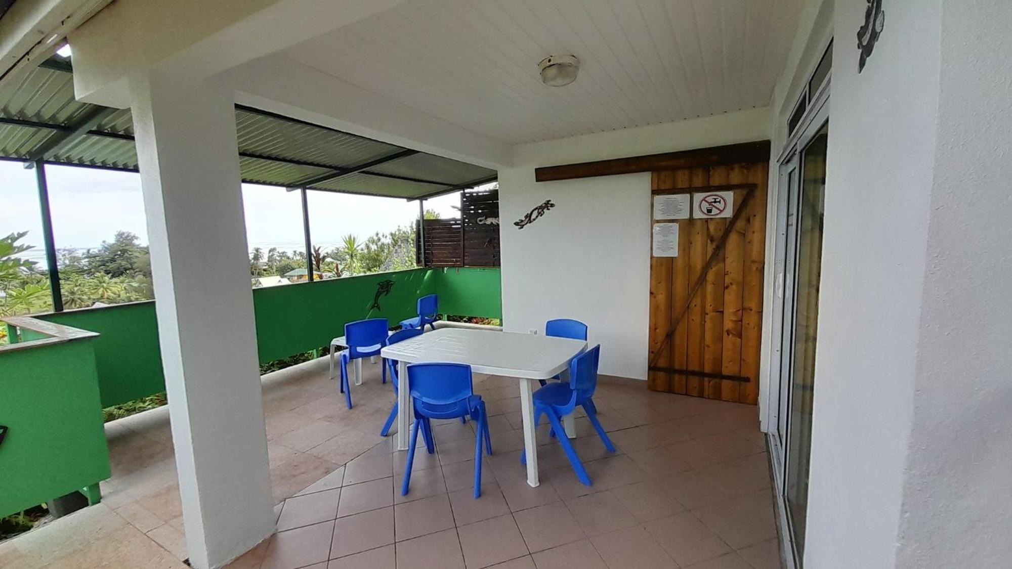 Fare Arana Moorea Guesthouse Atiha المظهر الخارجي الصورة