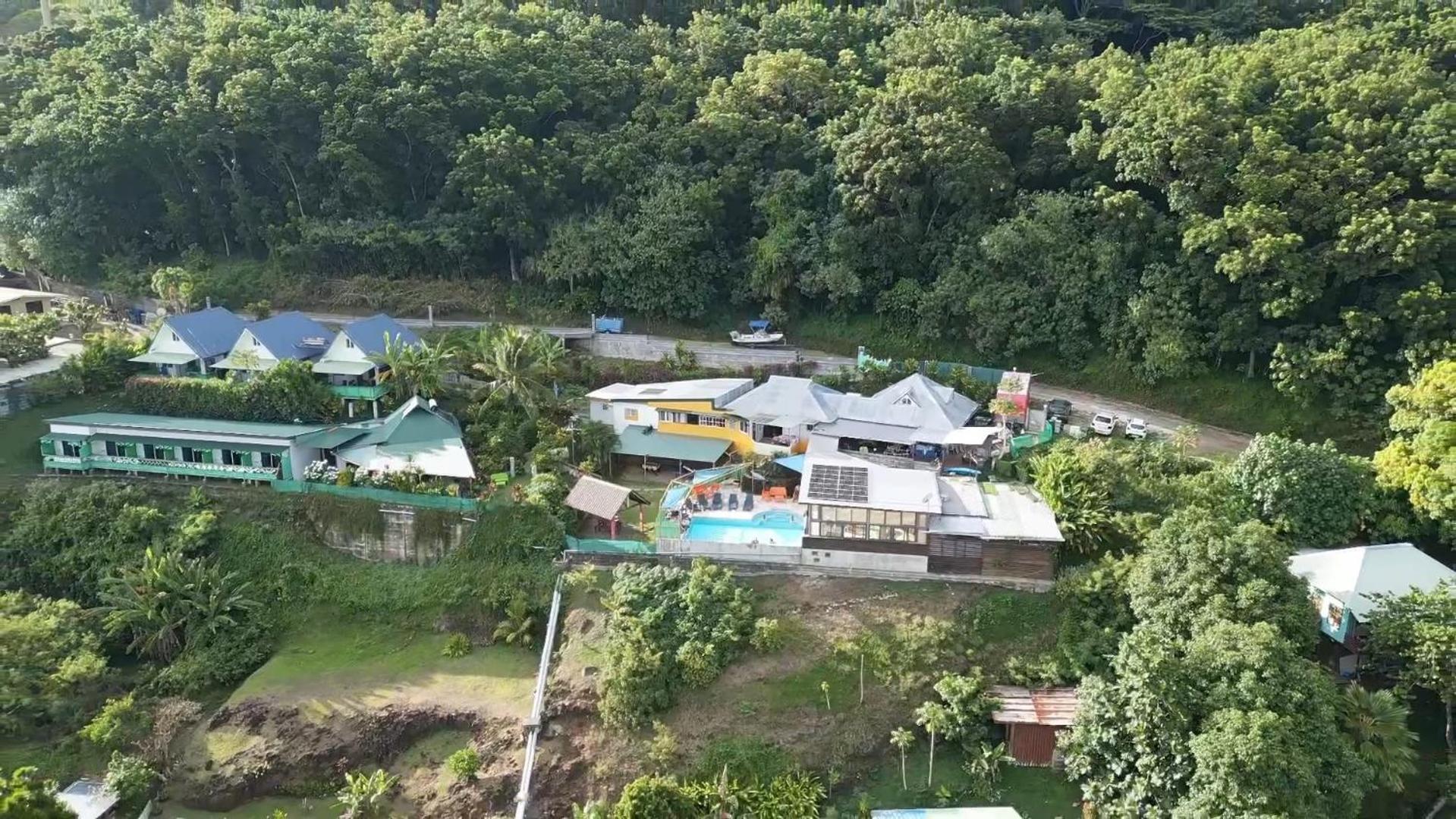 Fare Arana Moorea Guesthouse Atiha المظهر الخارجي الصورة